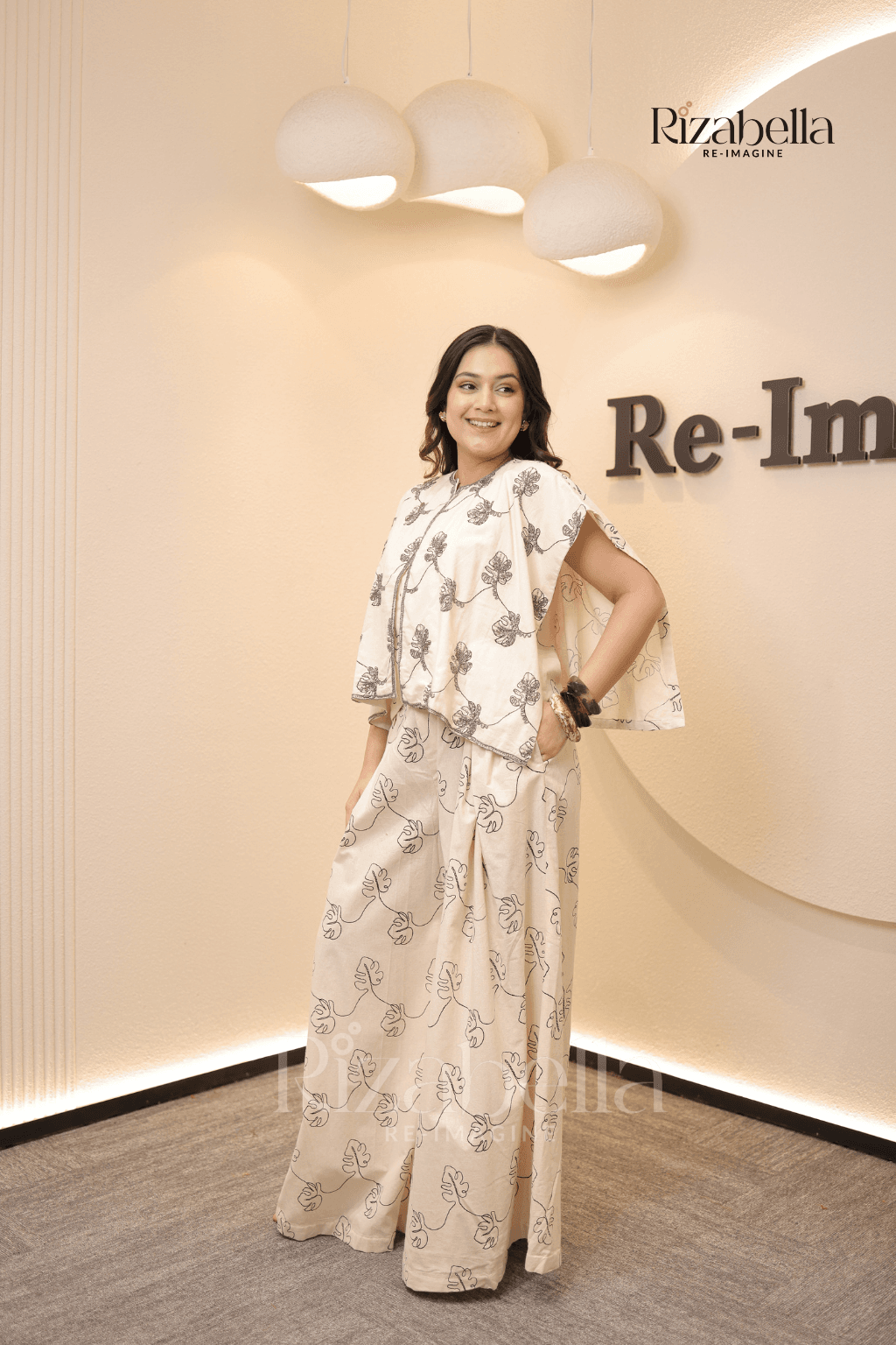Metallic embroidered cape plazzo set - Image 5