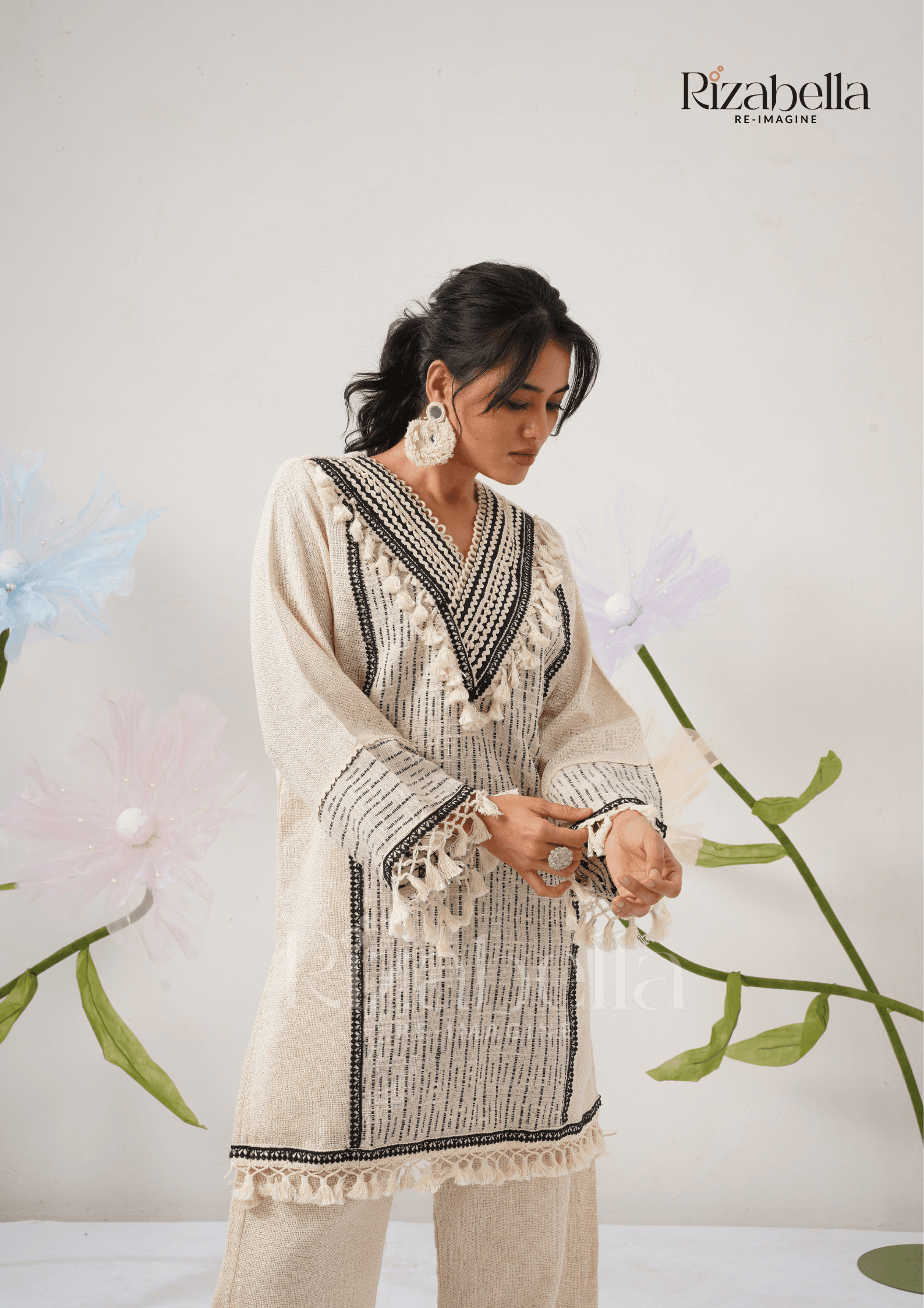 Jute Co-ord with Tribal Stitch Detail - Image 8