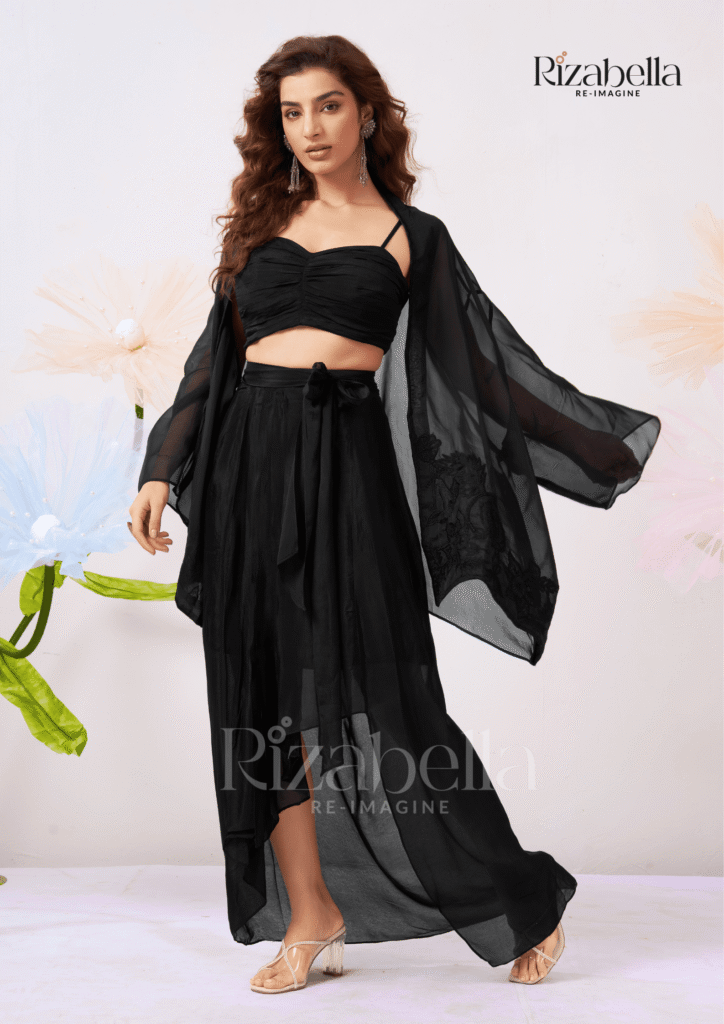Sweetheart Drape Set with Floral Kimono