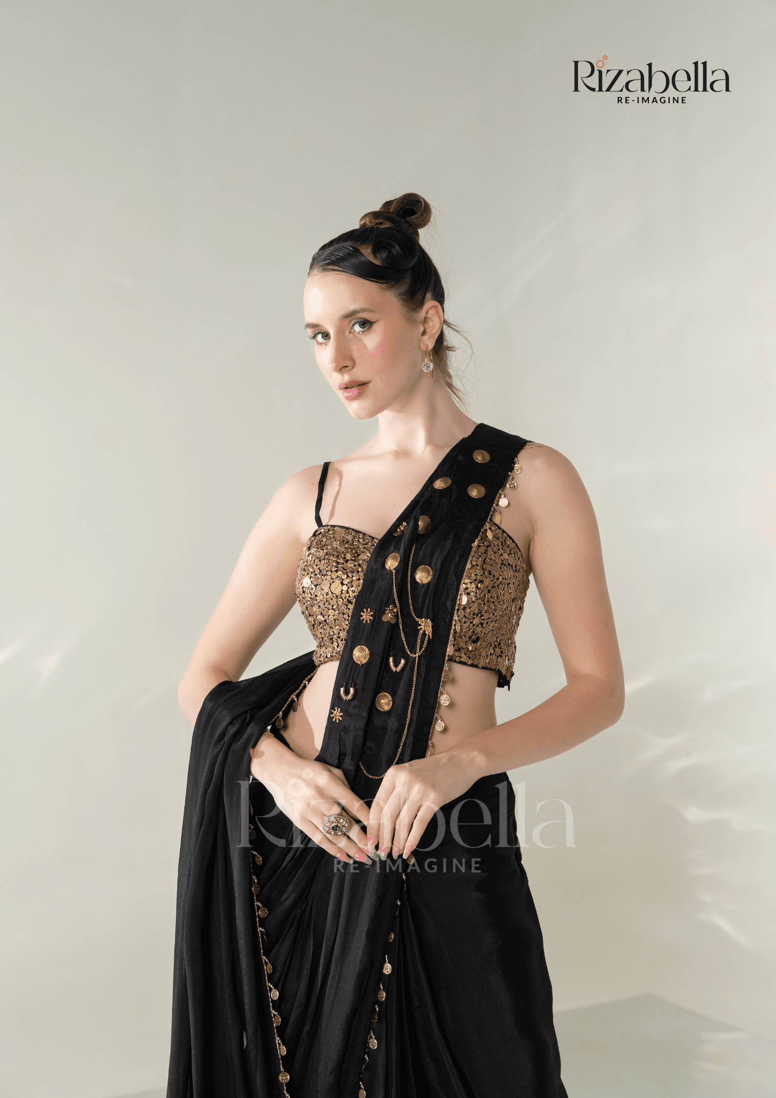Ruby Noire Saree Set - Image 3