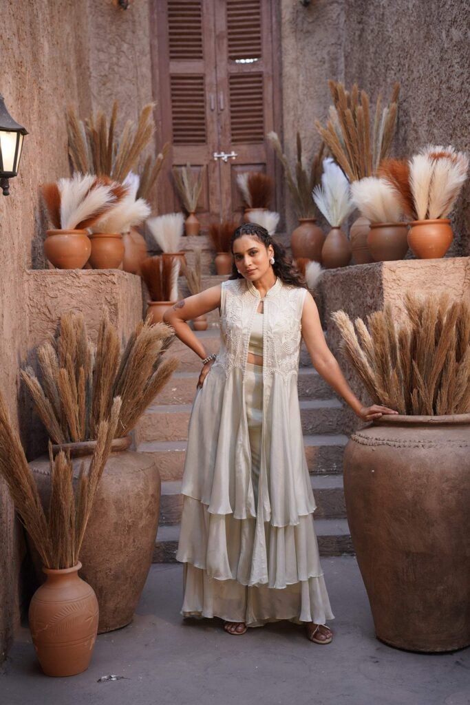 Beaded long jacket set - Ivory