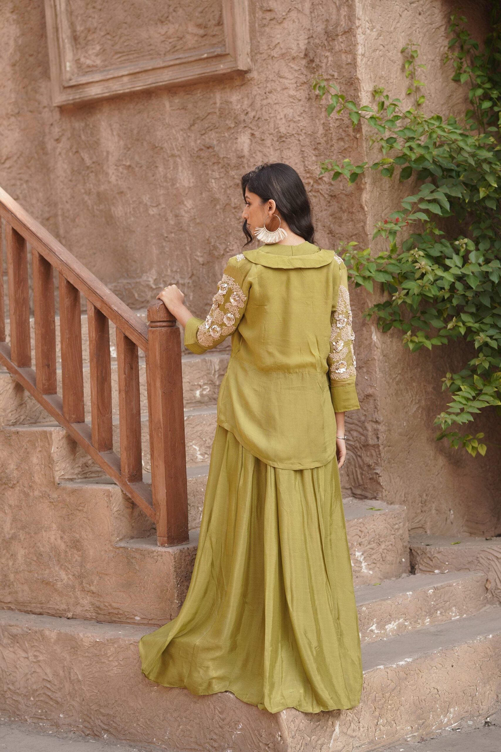 Olive green embellished sleeves shrug set - Image 6